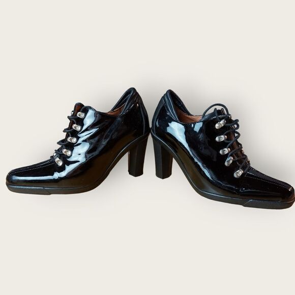 Donald J. Pilner Black Patent Leather Duke Booties Size 7.5 - Picture 3 of 11